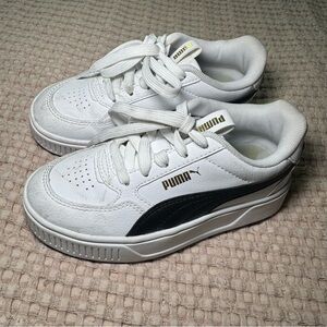 PUMA Girls Youth-Child Karmen Rebelle Sneaker Size 13 White/Black Leather Shoes‎